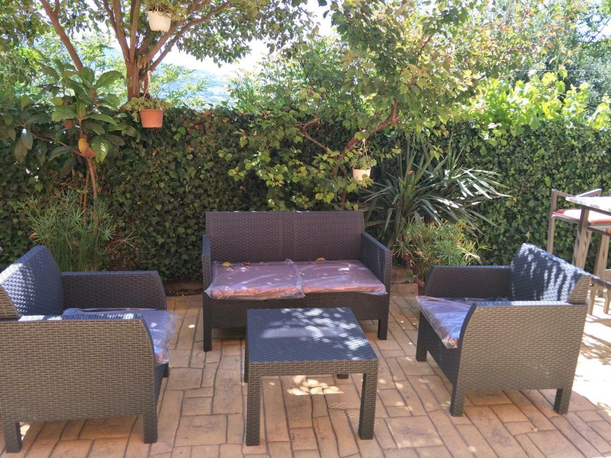 B&B Benjamas Bisacquino Exterior photo
